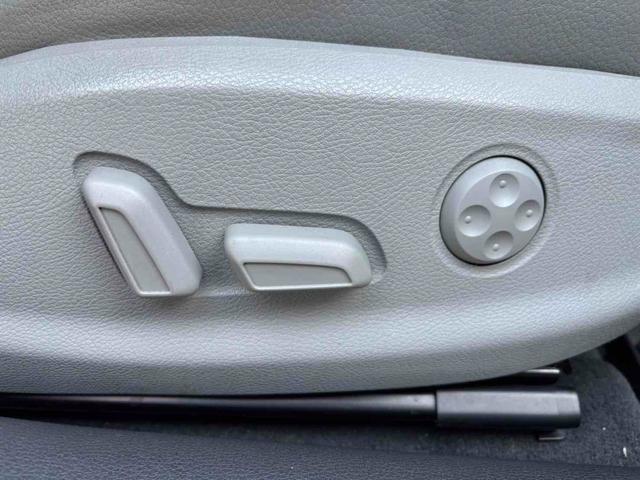 ご覧いただきありがとうございます♪気になったお車がありましたらお気軽にお電話をください♪