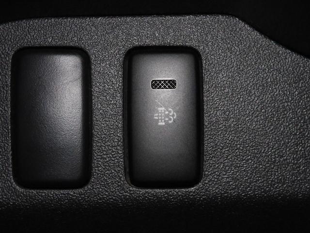 ハイエースバン ロングスーパーＧＬ　パワーウィンドゥ　リアエアコン　オ－トエアコン　イモビ付　ＥＴＣ車載器　ＰＳ　キ－レス　４ｗｄ　メモリナビ　寒冷地仕様車　Ｂカメラ　エアバック　ＡＢＳ　Ｗエアーバック　アルミホイル　ナビ・テレビ（20枚目）