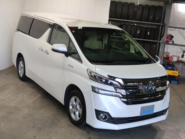 ヴェルファイアハイブリッド Ｘ　１０インチナビ・フルセグ・禁煙車・両側ＰＷスライドドア・プッシュスタート・バックカメラ・夏冬タイヤ付・２４ヵ月点検整備付・６ヵ月距離無制限保証付（5枚目）