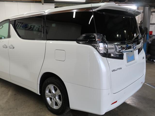 ヴェルファイアハイブリッド Ｘ　１０インチナビ・フルセグ・禁煙車・両側ＰＷスライドドア・プッシュスタート・バックカメラ・夏冬タイヤ付・２４ヵ月点検整備付・６ヵ月距離無制限保証付（57枚目）