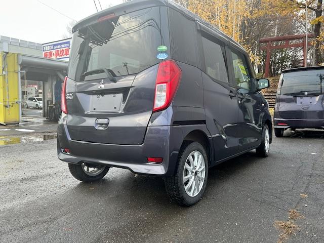 eKスペース E e-アシスト ナビTV アイドリングストップ シートヒーター シートリフター ベンチシート 両側スライドドア イージークローザー ブレーキアシスト ヒルスタート バックカメラ キーレスUVカットガラス(7枚目)