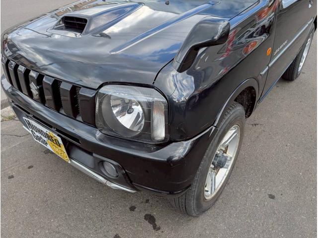 ジムニー ランドベンチャー AT車・後期・ルーフレール・純正AW・背面タイヤ・ドアバイザー・フォグランプ・電格ミラー・ライトレベライザー・ハーフレザーシート・ナビ・切り替4WD・シートヒーター・ミラーヒーター・下廻り防錆処理(27枚目)