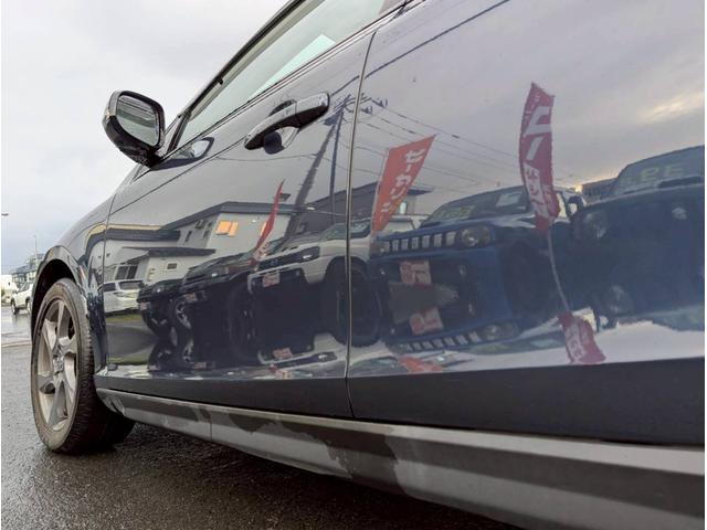 Ｖ４０ 　ナビ　オートエアコン　電動格納ミラー　白革シート　ステアリングスイッチ　ＥＴＣ（27枚目）