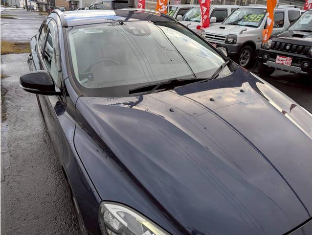 Ｖ４０ 　ナビ　オートエアコン　電動格納ミラー　白革シート　ステアリングスイッチ　ＥＴＣ（32枚目）
