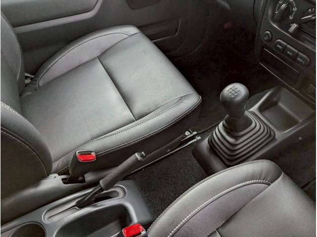 ジムニー XC 純正5速MT 4WD ABS 電動格納ミラー シートヒーター ライトレベライザー ハーフレザーシート(47枚目)