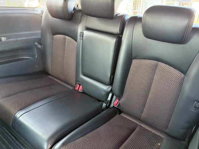 エルグランド ２５０ハイウェイスター　ナビ　ＥＴＣ　両側パワースライドドア　３列シート　オートエアコン　ドアミラーウインカー　プッシュスタート　ハーフレザーシート　フォグランプ（53枚目）