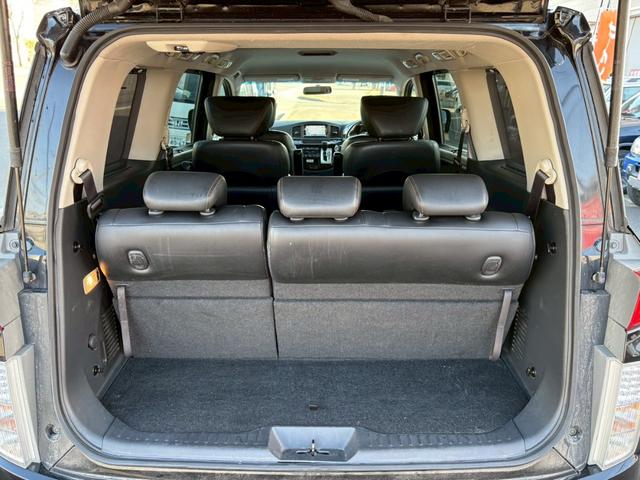 エルグランド ２５０ハイウェイスター　ナビ　ＥＴＣ　両側パワースライドドア　３列シート　オートエアコン　ドアミラーウインカー　プッシュスタート　ハーフレザーシート　フォグランプ（55枚目）