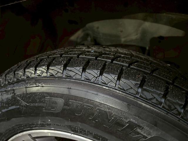 ジムニー ランドベンチャー　ＡＴ車　オーディオ　ドアサイドバイザー　電動格納ミラー　フォグランプ　ハーフレザーシート　　スペアタイヤ　４ＷＤ　ＡＢＳ（27枚目）