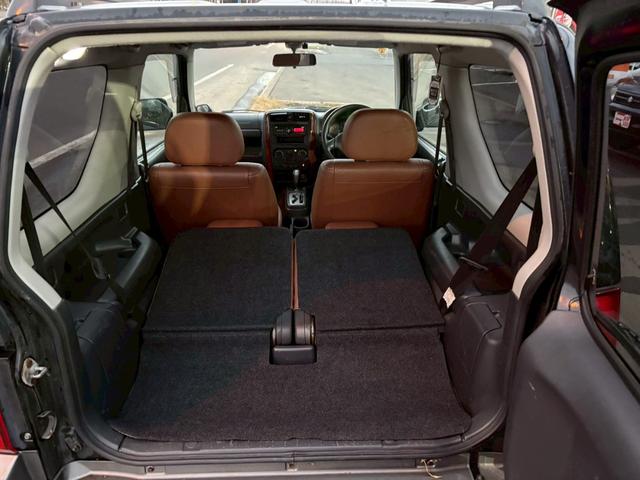 ジムニー ランドベンチャー　ＡＴ車　オーディオ　ドアサイドバイザー　電動格納ミラー　フォグランプ　ハーフレザーシート　　スペアタイヤ　４ＷＤ　ＡＢＳ（41枚目）