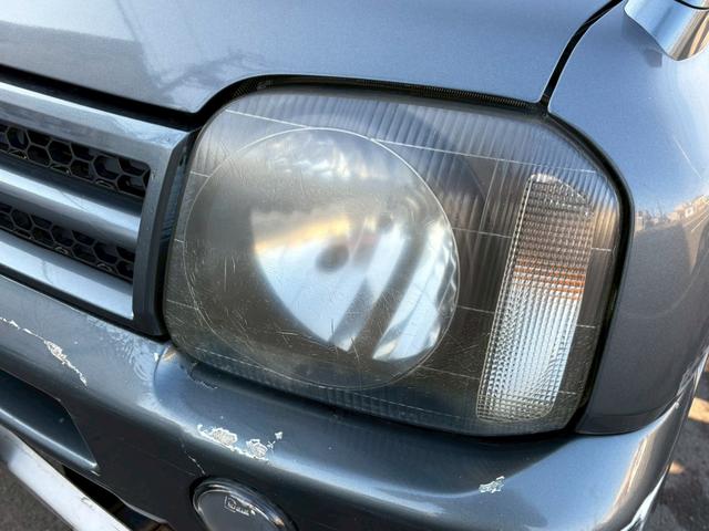 ジムニー ランドベンチャー　ＡＴ車　リフトアップ　オーディオ　電動格納ミラー　ドアサイドバイザー　オフロードタイヤ　４ＷＤ　ＡＢＳ（29枚目）