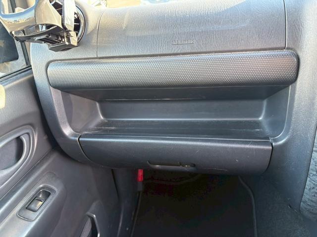 ジムニー ランドベンチャー　ＡＴ車　リフトアップ　オーディオ　電動格納ミラー　ドアサイドバイザー　オフロードタイヤ　４ＷＤ　ＡＢＳ（40枚目）