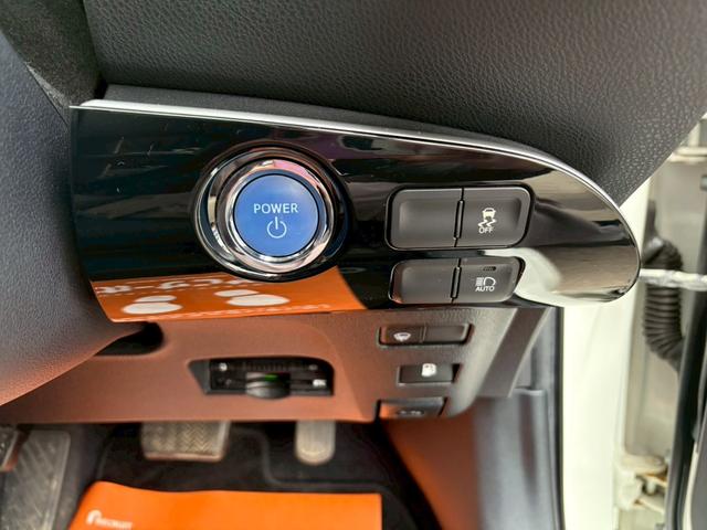 プリウス Ｓ　４ＷＤ　アルパインフローティングナビ　フルエアロ　ドラレコ　ＥＴＣ　バックカメラ　純正エンスタ　プッシュスタート　サイドバイザー　オートエアコン（36枚目）