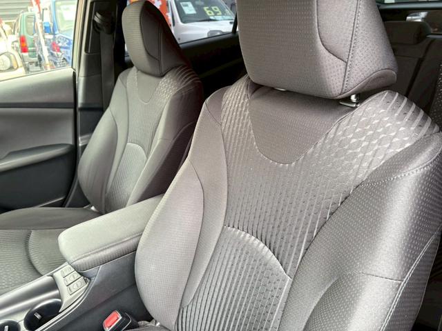 プリウス Ｓ　４ＷＤ　アルパインフローティングナビ　フルエアロ　ドラレコ　ＥＴＣ　バックカメラ　純正エンスタ　プッシュスタート　サイドバイザー　オートエアコン（54枚目）