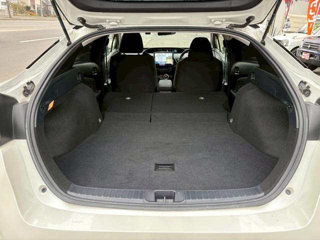 プリウス Ｓ　４ＷＤ　アルパインフローティングナビ　フルエアロ　ドラレコ　ＥＴＣ　バックカメラ　純正エンスタ　プッシュスタート　サイドバイザー　オートエアコン（62枚目）