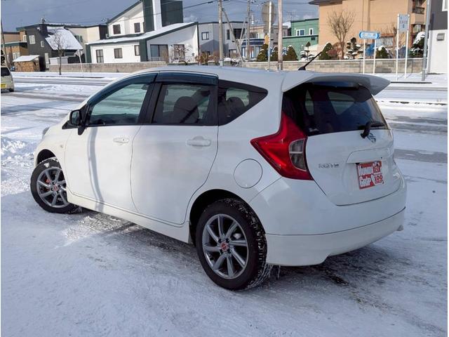 ノート ライダー エマージェンシーブレーキパッケージ ナビ バックカメラ ETC オートエアコン ドアサイドバイザー 電動格納ミラー ライトレベライザー(17枚目)