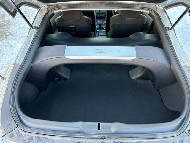 フェアレディZ バージョンS 走行5.9万キロ 6速MT ブレンボキャリパー 新規車検2年 防錆塗装(50枚目)