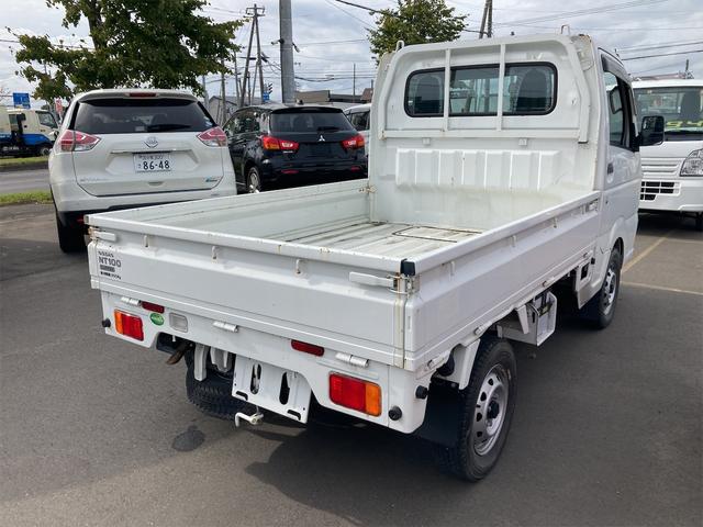 ＮＴ１００クリッパートラック ＤＸ　４ＷＤ　軽トラック　ＡＴ　エアコン　運転席エアバッグ（14枚目）