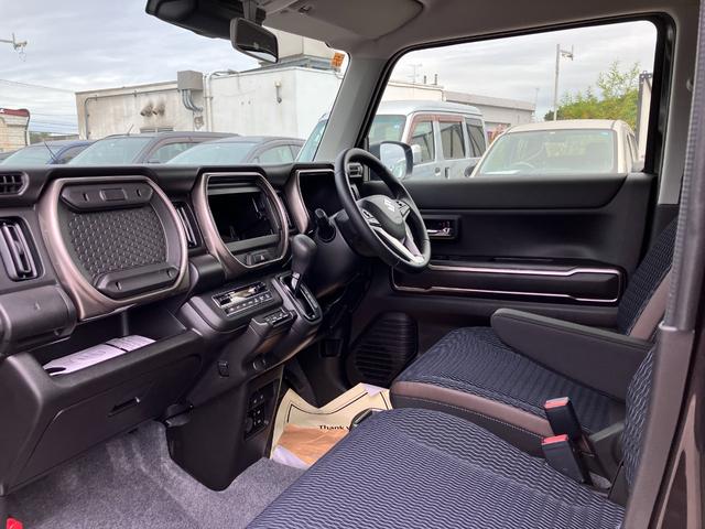ハスラー ＪスタイルＩＩ　衝突被害軽減ブレーキ　スマートキー　マイルドハイブリッド　オートライト　オートハイビーム　車線逸脱防止　ＬＥＤヘッドライト　ＬＥＤフォグランプ　純正アルミホイール　シートヒーター　アイドリングストップ（10枚目）