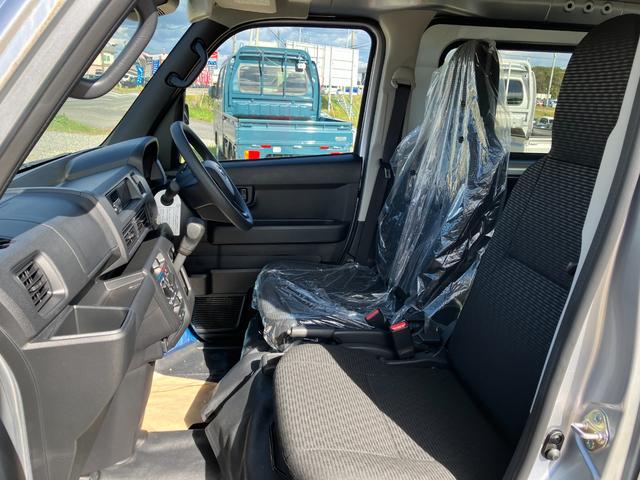 ハイゼットカーゴ ＤＸ　届出済み未使用車　衝突被害軽減ブレーキ　キーレスエントリー　パートタイム４ＷＤ　オートライト　オートハイビーム　マニュアルエアコン　クリアランスソナー　アイドリングストップ　スピーカー一体型ラジオ（14枚目）