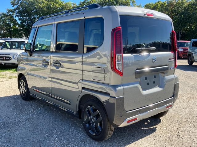 スペーシアギア ハイブリッドＸＺ　届出済み未使用車　衝突被害軽減ブレーキ　両側電動スライドドア　ＬＥＤヘッドライト　ＬＥＤフォグランプ　スマートキー　プッシュスタート　アダプティブクルーズコントロール　ステアリングヒーター（7枚目）