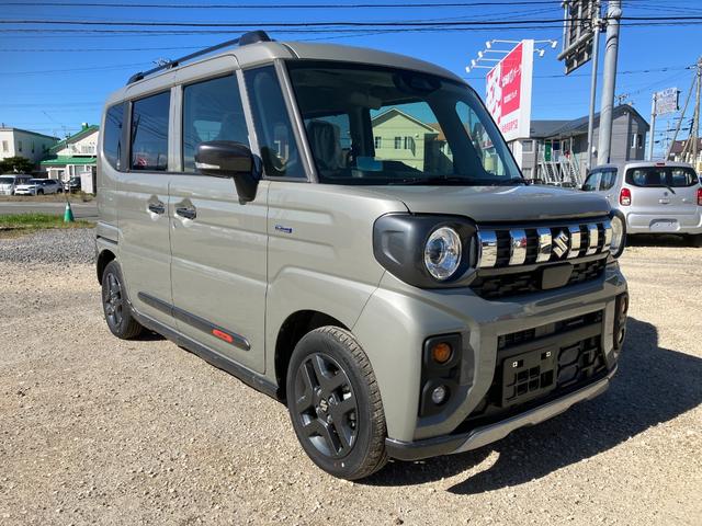 スペーシアギア ハイブリッドＸＺ　届出済み未使用車　衝突被害軽減ブレーキ　両側電動スライドドア　ＬＥＤヘッドライト　ＬＥＤフォグランプ　スマートキー　プッシュスタート　アダプティブクルーズコントロール　ステアリングヒーター（12枚目）