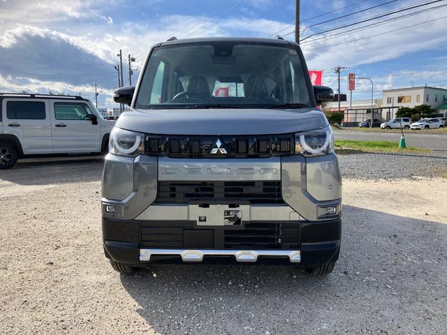 デリカミニ G プレミアム 届出済み未使用車 衝突被害軽減ブレーキ 両側電動スライドドア ステアリングヒーター シートヒーター 全方位カメラ アダプティブクルーズコントロール LEDヘッドライト LEDフォグランプ 4WD(2枚目)