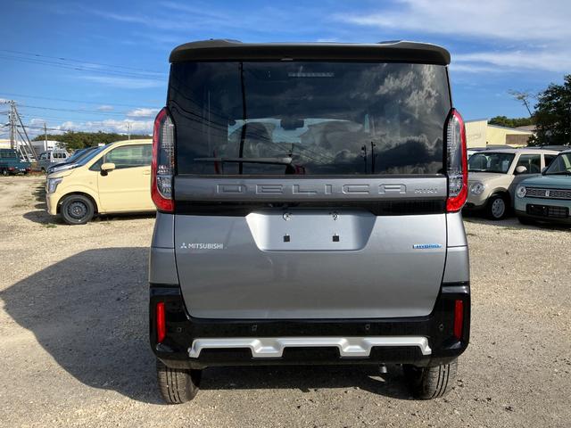 デリカミニ G プレミアム 届出済み未使用車 衝突被害軽減ブレーキ 両側電動スライドドア ステアリングヒーター シートヒーター 全方位カメラ アダプティブクルーズコントロール LEDヘッドライト LEDフォグランプ 4WD(8枚目)