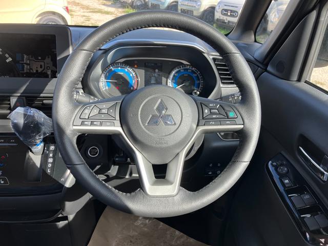 デリカミニ G プレミアム 届出済み未使用車 衝突被害軽減ブレーキ 両側電動スライドドア ステアリングヒーター シートヒーター 全方位カメラ アダプティブクルーズコントロール LEDヘッドライト LEDフォグランプ 4WD(20枚目)