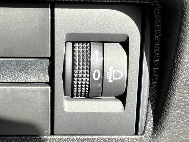 デリカミニ G プレミアム 届出済み未使用車 衝突被害軽減ブレーキ 両側電動スライドドア ステアリングヒーター シートヒーター 全方位カメラ アダプティブクルーズコントロール LEDヘッドライト LEDフォグランプ 4WD(27枚目)