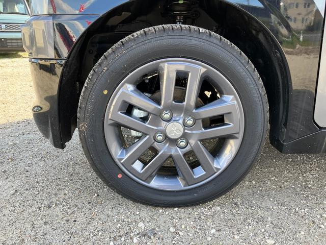 デリカミニ G プレミアム 届出済み未使用車 衝突被害軽減ブレーキ 両側電動スライドドア ステアリングヒーター シートヒーター 全方位カメラ アダプティブクルーズコントロール LEDヘッドライト LEDフォグランプ 4WD(44枚目)