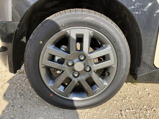 デリカミニ G プレミアム 届出済み未使用車 衝突被害軽減ブレーキ 両側電動スライドドア ステアリングヒーター シートヒーター 全方位カメラ アダプティブクルーズコントロール LEDヘッドライト LEDフォグランプ 4WD(45枚目)