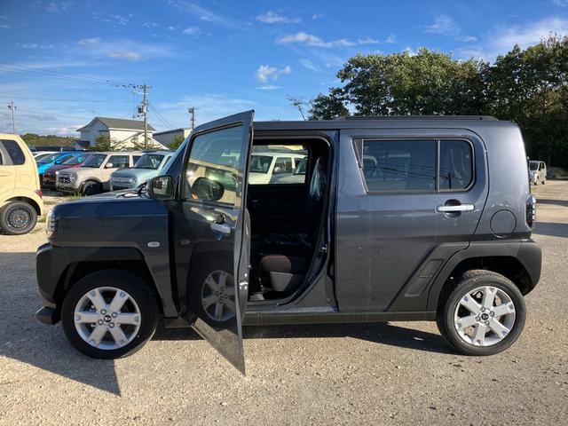 タフト G 届出済み未使用車 衝突被害軽減ブレーキ スマートキー LEDヘッドライト LEDフォグランプ アダプティブクルーズコントロール オートライト オートハイビーム 電子パーキングブレーキ 純正バックカメラ(5枚目)