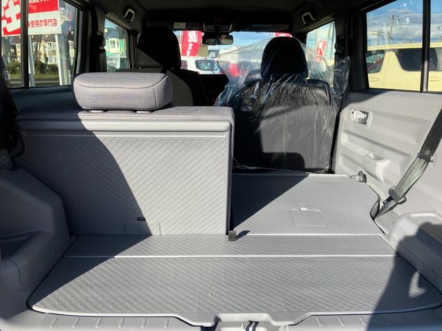 タフト G 届出済み未使用車 衝突被害軽減ブレーキ スマートキー LEDヘッドライト LEDフォグランプ アダプティブクルーズコントロール オートライト オートハイビーム 電子パーキングブレーキ 純正バックカメラ(16枚目)