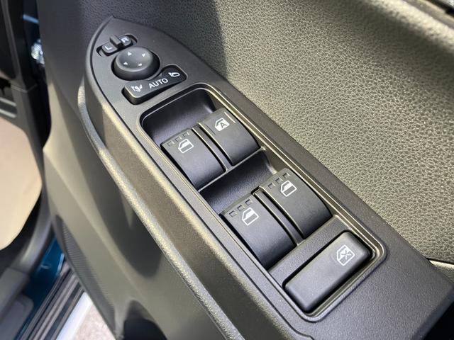 タント カスタムX 届出済み未使用車 衝突被害軽減ブレーキ 両側電動スライドドア スマートキー プッシュスタート LEDヘッドライト LEDフォグランプ オートライト 電子パーキング オートエアコン 純正バックカメラ(21枚目)