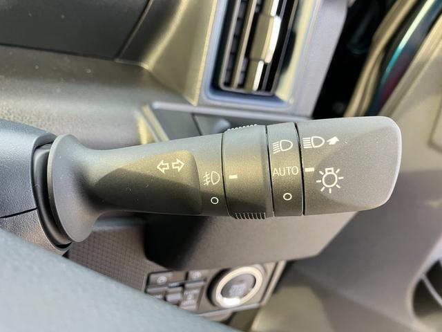 タント カスタムX 届出済み未使用車 衝突被害軽減ブレーキ 両側電動スライドドア スマートキー プッシュスタート LEDヘッドライト LEDフォグランプ オートライト 電子パーキング オートエアコン 純正バックカメラ(31枚目)