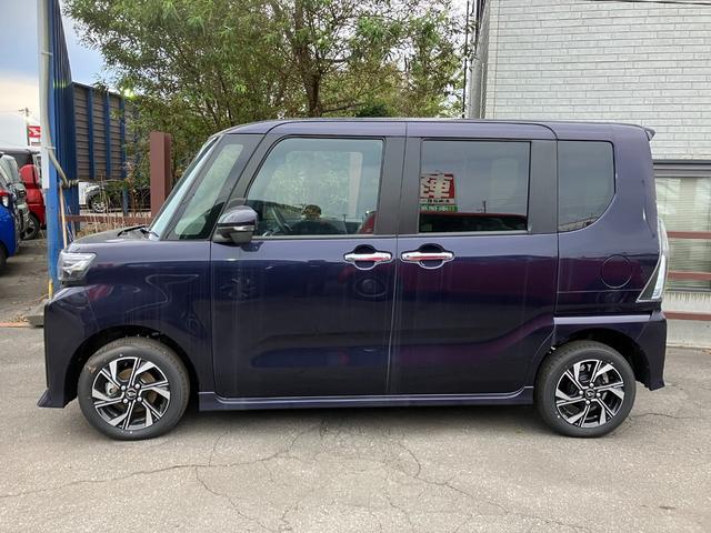 タント カスタムX 届出済み未使用車 衝突被害軽減ブレーキ 両側電動スライドドア スマートキー プッシュスタート LEDヘッドライト LEDフォグランプ オートライト 電子パーキング オートエアコン 純正バックカメラ(4枚目)