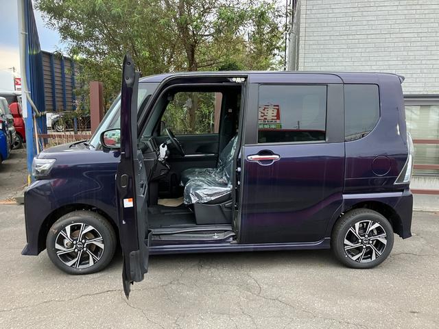 タント カスタムX 届出済み未使用車 衝突被害軽減ブレーキ 両側電動スライドドア スマートキー プッシュスタート LEDヘッドライト LEDフォグランプ オートライト 電子パーキング オートエアコン 純正バックカメラ(5枚目)