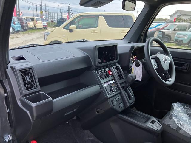 苫小牧市技能功労者・車検の速太郎全国上位入賞者など国家資格を持った熟練の整備士在籍！年間の整備実績３０，０００件以上！