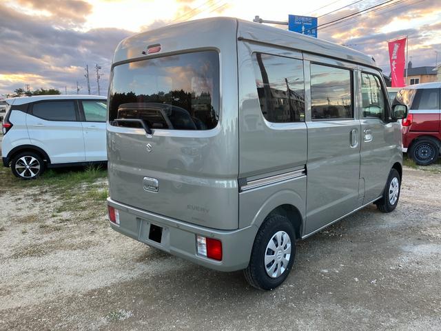 エブリイ ジョイン 届出済み未使用車 衝突被害軽減ブレーキ スマートキー プッシュスタート 両側スライドドア パートタイム4WD オートライト オートハイビーム LEDヘッドライト シートヒーター(9枚目)