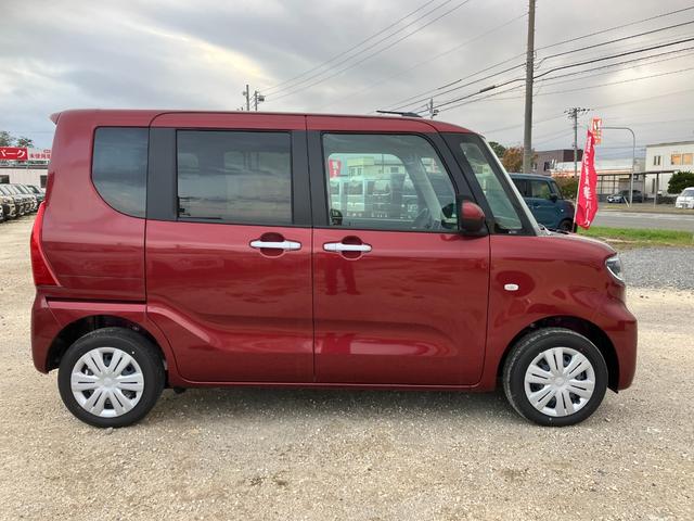 タント Ｘ　届出済み未使用車　衝突被害軽減ブレーキ　片側電動スライドドア　スマートキー　プッシュスタート　ＬＥＤヘッドライト　オートエアコン　オートライト　アダプティブドライビングビーム　純正バックカメラ（11枚目）