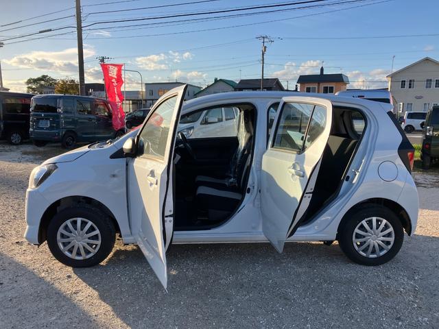 ミライース L SAIII 届出済未使用車 衝突被害軽減ブレーキ キーレスエントリー マニュアルエアコン オートライト オートハイビーム パワーステアリング パワーウィンドウ クリアランスソナー アイドリングストップ 横滑り防止(6枚目)