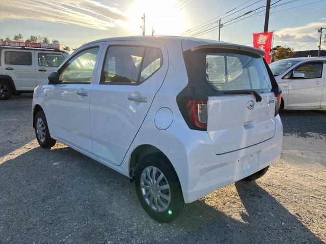 ミライース L SAIII 届出済未使用車 衝突被害軽減ブレーキ キーレスエントリー マニュアルエアコン オートライト オートハイビーム パワーステアリング パワーウィンドウ クリアランスソナー アイドリングストップ 横滑り防止(7枚目)