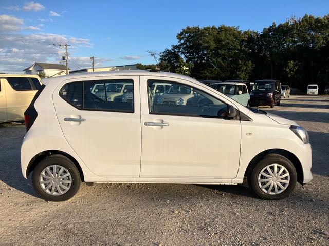 ミライース L SAIII 届出済未使用車 衝突被害軽減ブレーキ キーレスエントリー マニュアルエアコン オートライト オートハイビーム パワーステアリング パワーウィンドウ クリアランスソナー アイドリングストップ 横滑り防止(11枚目)