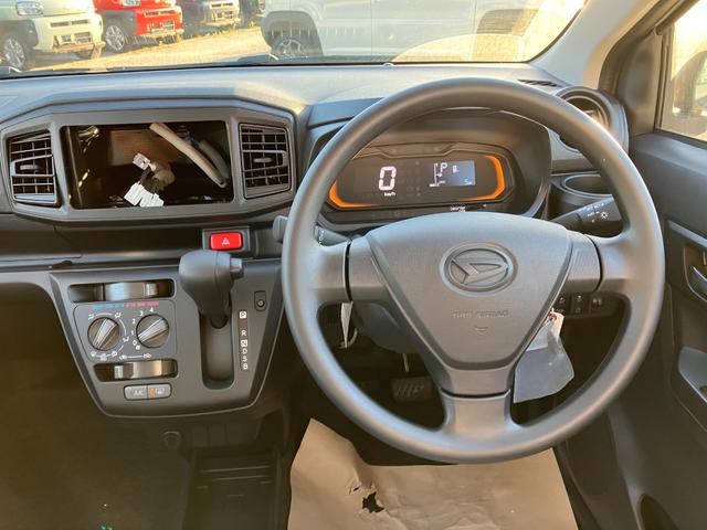 ミライース L SAIII 届出済未使用車 衝突被害軽減ブレーキ キーレスエントリー マニュアルエアコン オートライト オートハイビーム パワーステアリング パワーウィンドウ クリアランスソナー アイドリングストップ 横滑り防止(19枚目)