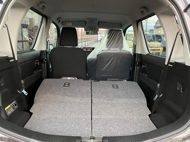 ワゴンR FX 届出済み未使用車 デュアルカメラブレーキサポート スマートキー プッシュスタート フルタイム4WD オートハイビーム オートエアコン シートヒーター 電動格納ミラー クリアランスソナー 横滑り防止(17枚目)