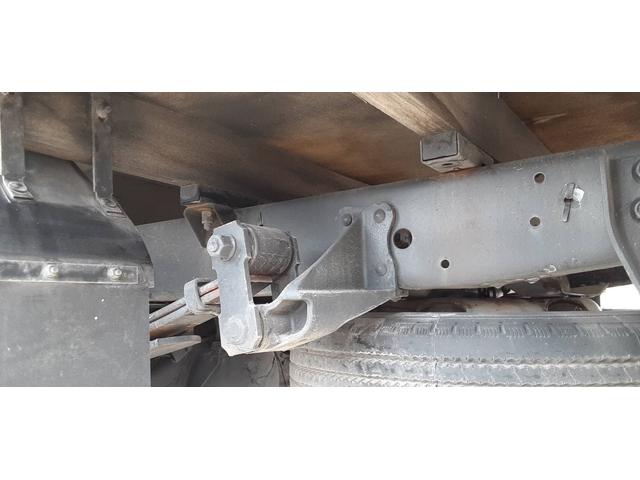 １．５ｔ積み　４ＷＤ　平ボディ　４ＷＤ　トラック　ＭＴ　エアコン　パワーウィンドウ　運転席エアバッグ　記録簿(27枚目)