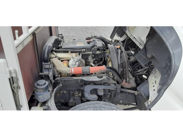 １．５ｔ積み　４ＷＤ　平ボディ　４ＷＤ　トラック　ＭＴ　エアコン　パワーウィンドウ　運転席エアバッグ　記録簿(28枚目)