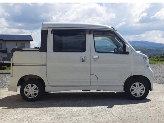 ハイゼットカーゴ デッキバンG 4WD ワンオーナー 禁煙車 社外シートヒーター レザー調シートカバー付 電動格納ミラー ドライブレコーダー(4枚目)