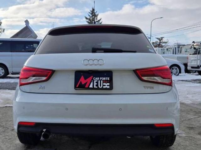 Ａ１スポーツバック １．０ＴＦＳＩ　バックカメラ（5枚目）
