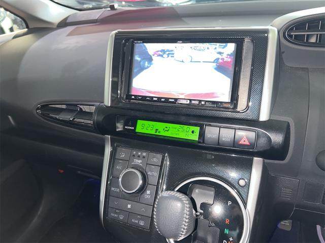 ウィッシュ １．８Ｓ　４ＷＤ　ドライブレコーダー　バックカメラ　ナビ　ＴＶ　スマートキー　電動格納ミラー　３列シート　ＣＶＴ　アルミホイール　ＡＢＳ　ＥＳＣ　エアコン　パワーステアリング　パワーウィンドウ（4枚目）